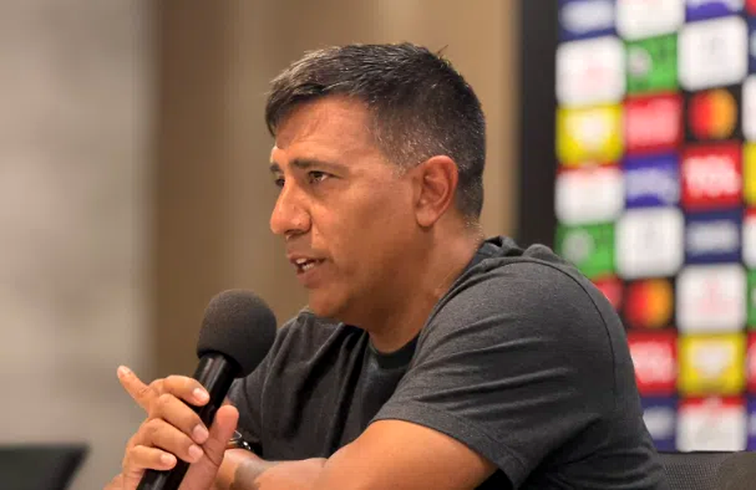 Barcelona Sporting Club confirmó oficialmente la salida de César Farías y de todos los integrantes de su cuerpo técnico, quienes dejaron de estar al frente del primer equipo.