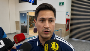 El argentino Ezequiel Medrán, nuevo director técnico de Emelec, arribó esta mañana a Guayaquil para asumir el banquillo eléctrico en reemplazo de Cristian Nasuti.
